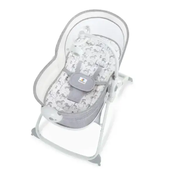 Mastela 6 in 1 Deluxe Multi Function Bassinet - Image 5